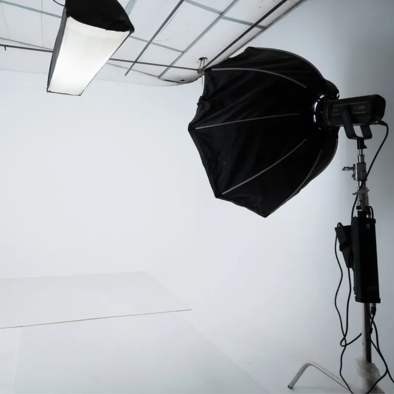 Luz y ciclorama del estudio